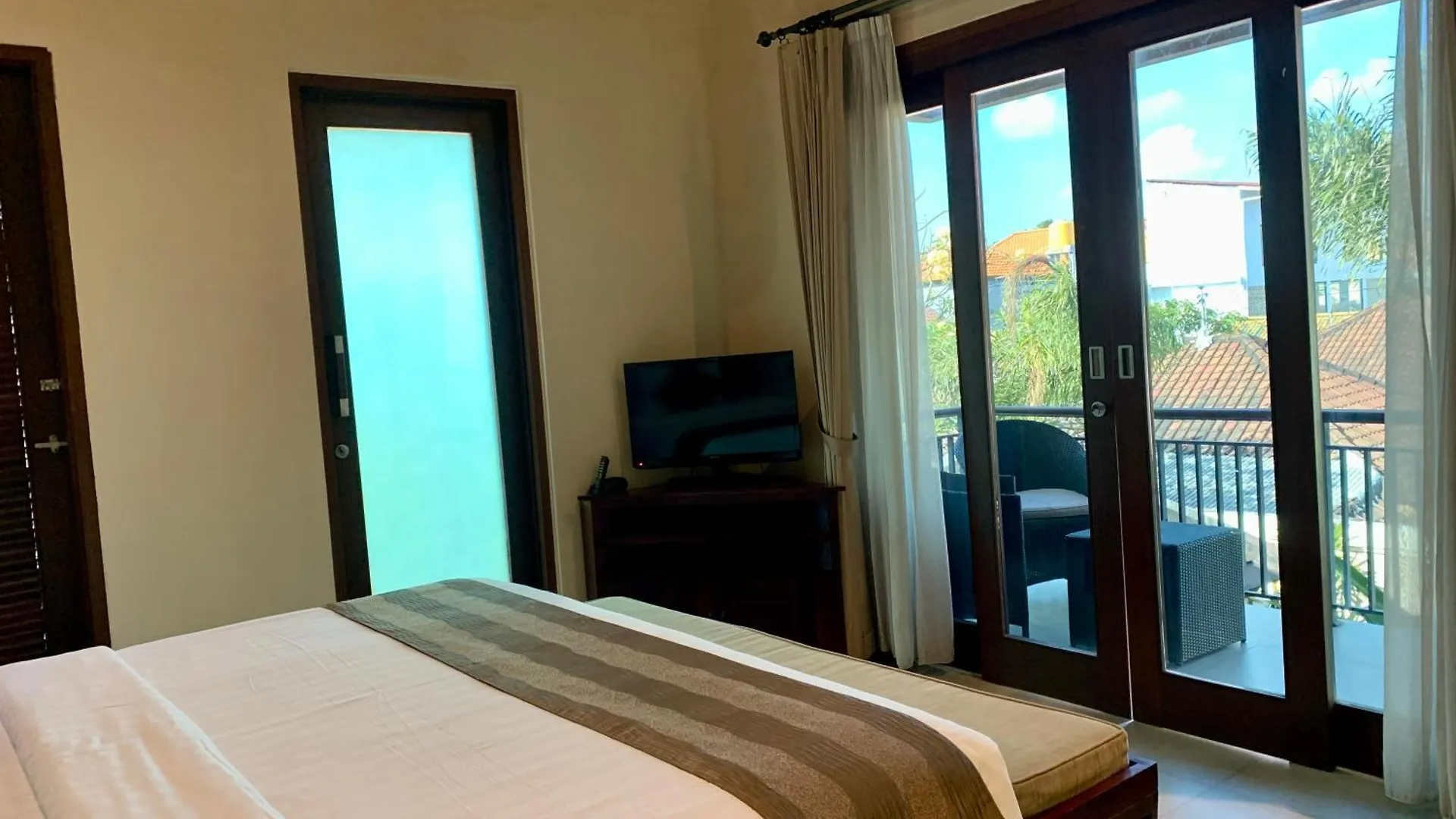 Tranquilty 3 Bedroom Villa In Seminyak By Nami Bali Indonesia