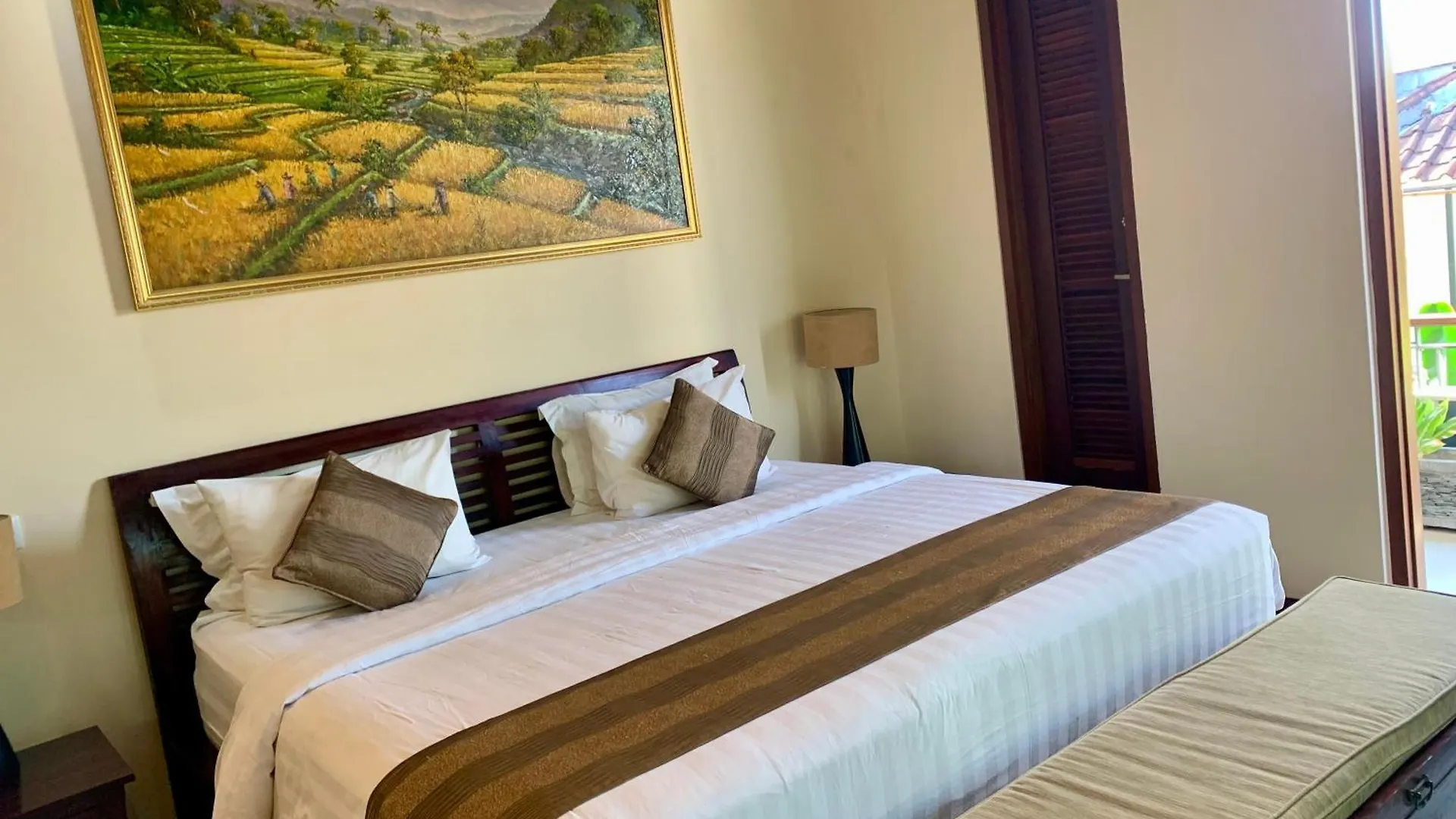 Tranquilty 3 Bedroom Villa In Seminyak By Nami Bali Indonesia