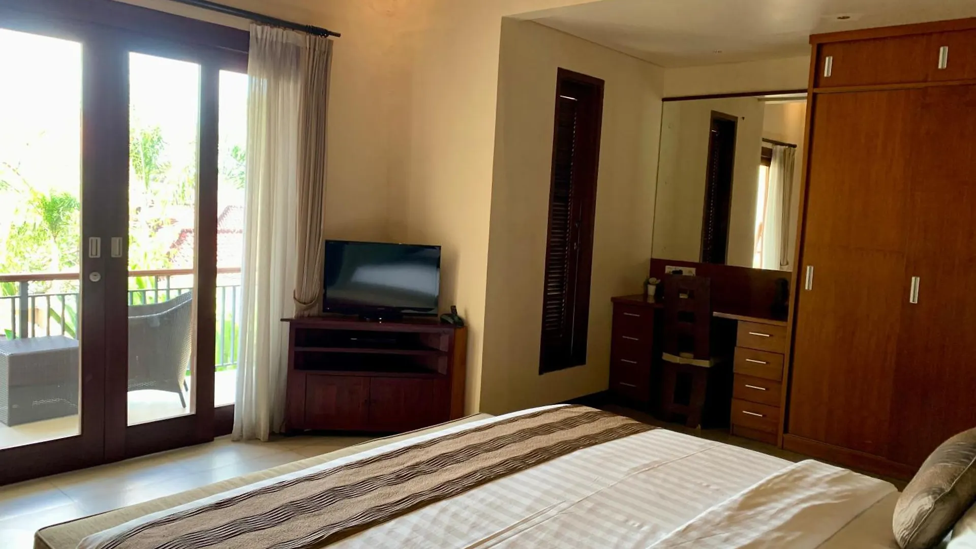 Tranquilty 3 Bedroom Villa In Seminyak By Nami Bali 0*, Seminyak (Bali)
