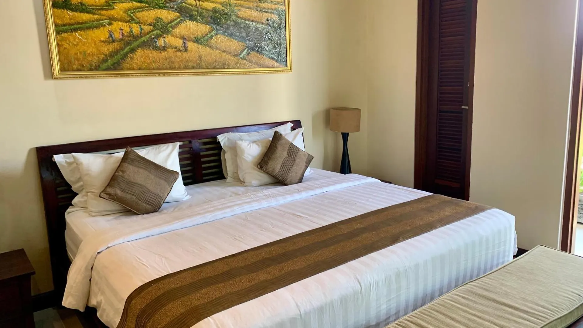 Tranquilty 3 Bedroom Villa In Seminyak By Nami Bali